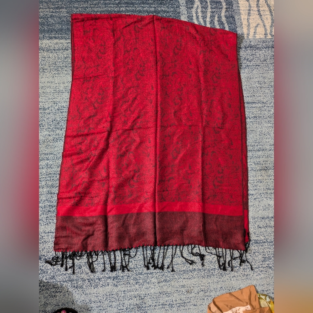 Woman's scarf
